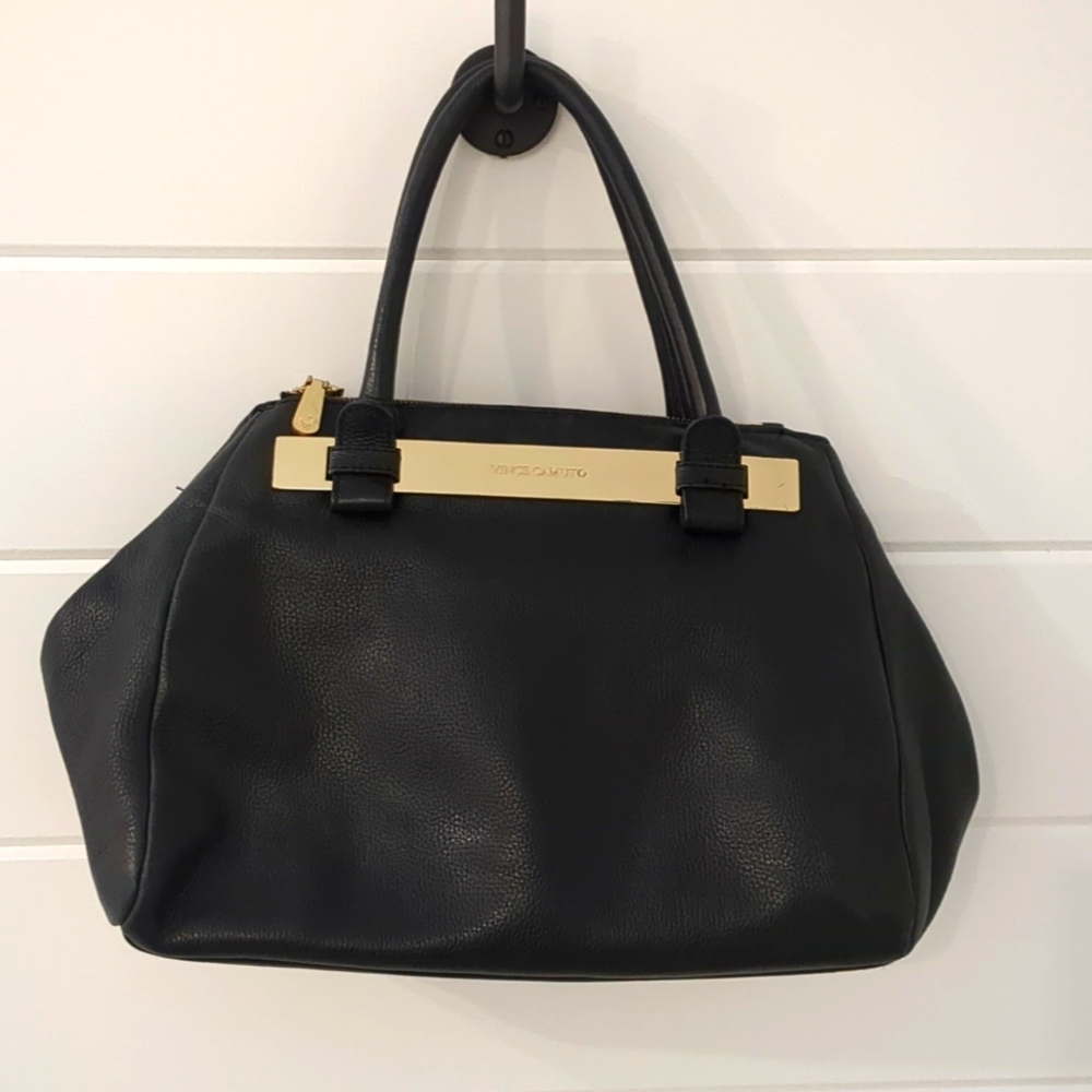 VINCE CAMUTO Leather Purse